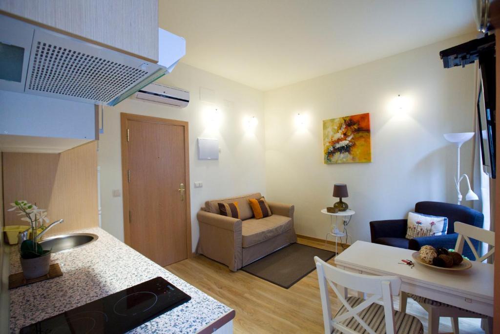Viviendas Turisticas Duque De Alba Madrid Ngoại thất bức ảnh